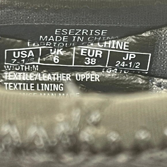 Easy Spirit Slip-On Sneakers Womens 7 1/2 Gray 7.2.5:L.10.6 - Picture 13 of 13